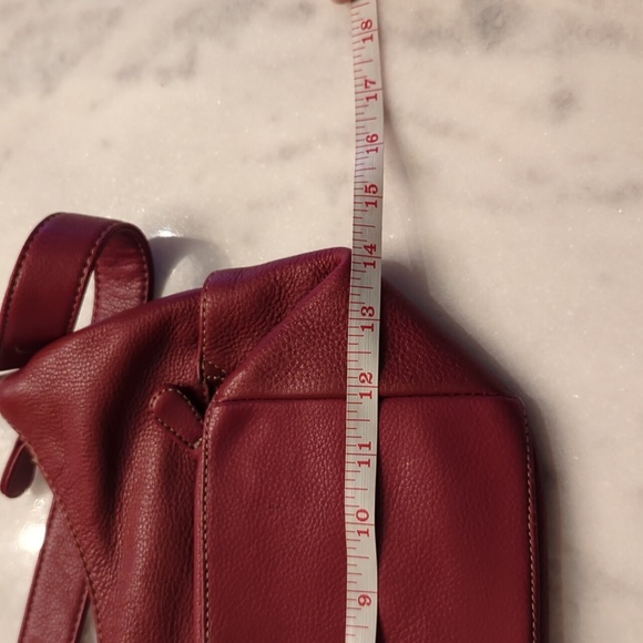 Genuine red pebbled leather hobo style shoulder bag - Picture 10 of 13